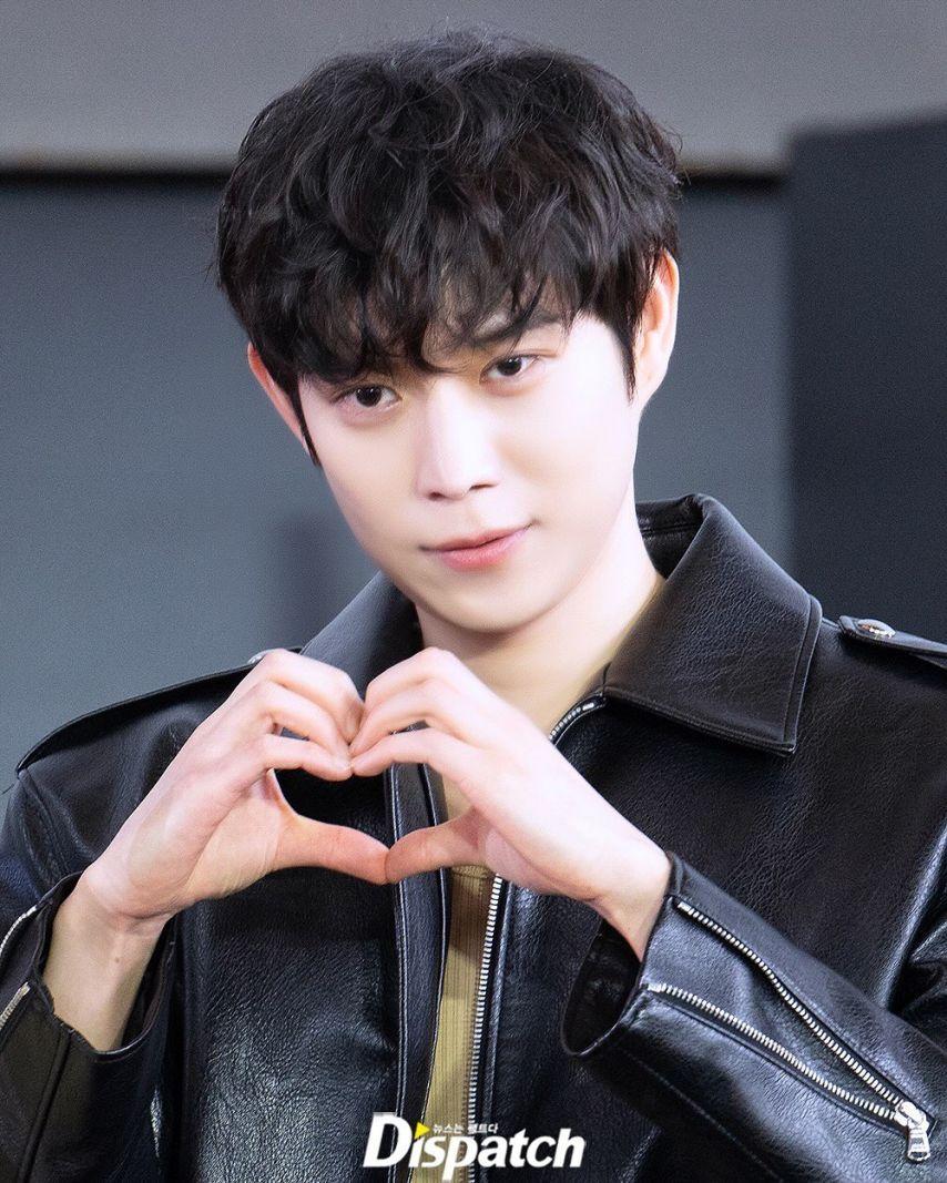 김유정 김영대 김도훈 이열음 김이경 친애하는X25