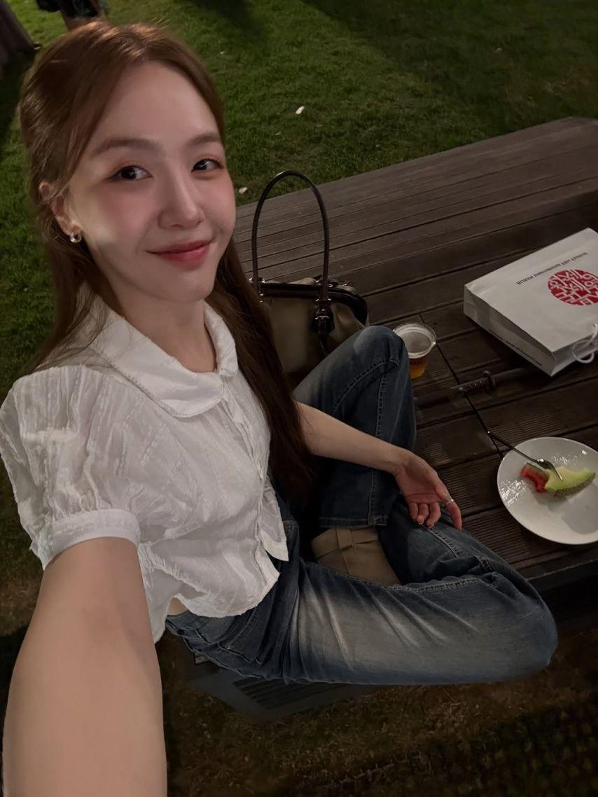 방민아 (걸스데이) SNS10