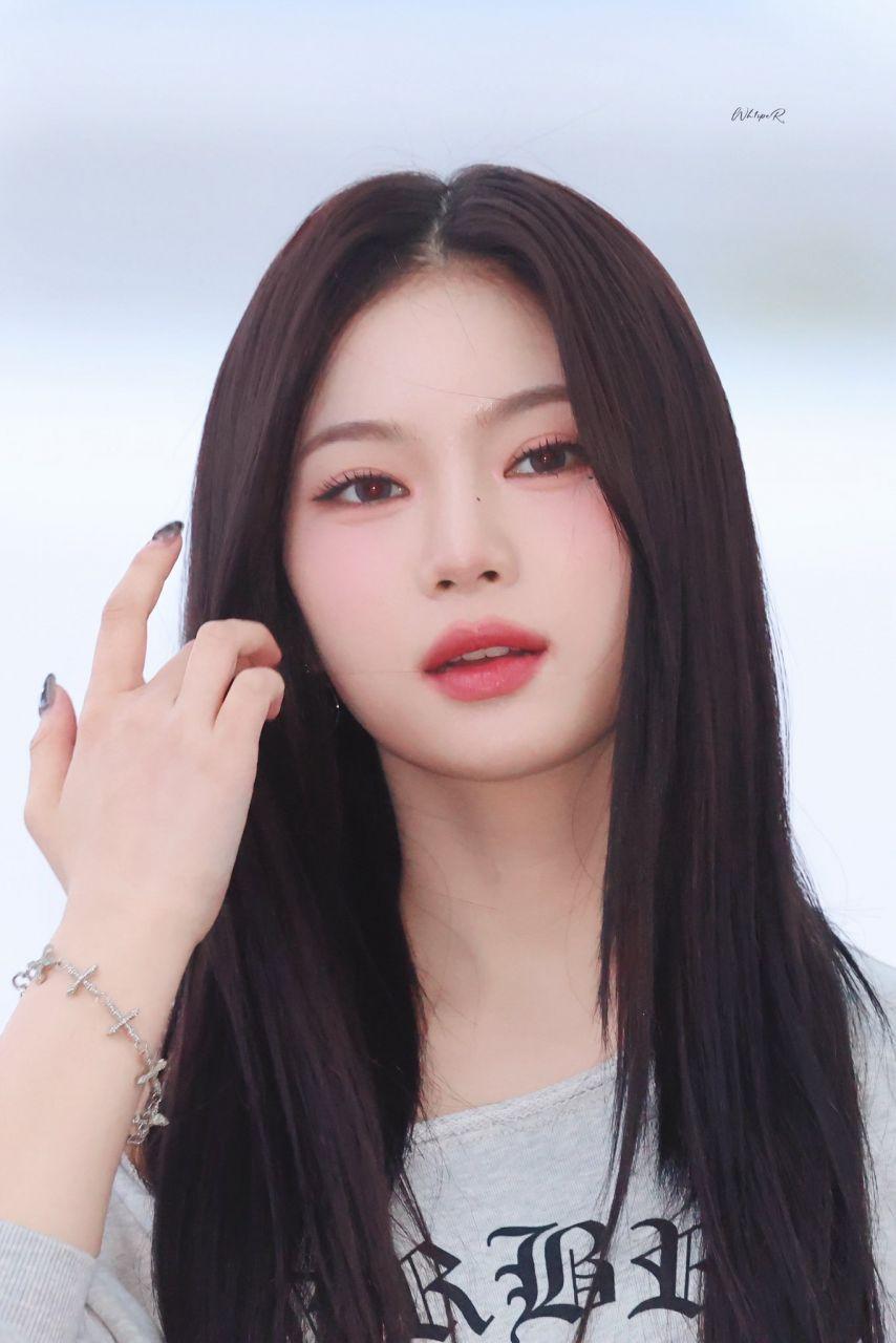 오늘 출국 아이사 (스테이씨)2