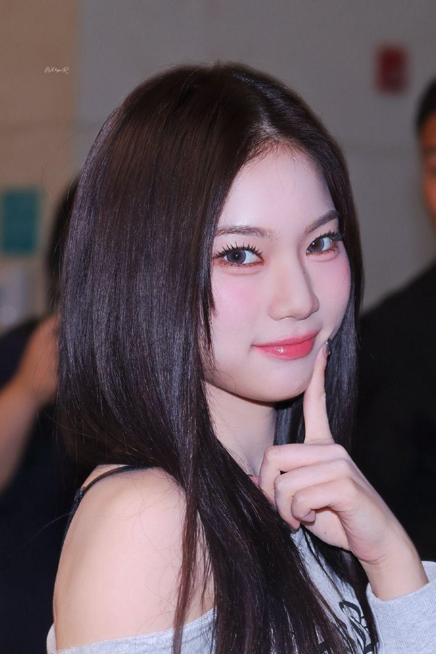 오늘 출국 아이사 (스테이씨)5