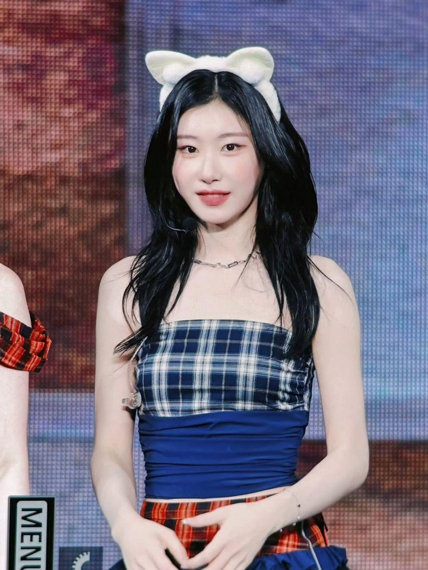 ITZY (있지) 채령7