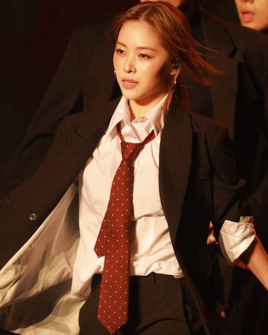 ITZY (있지) 류진5