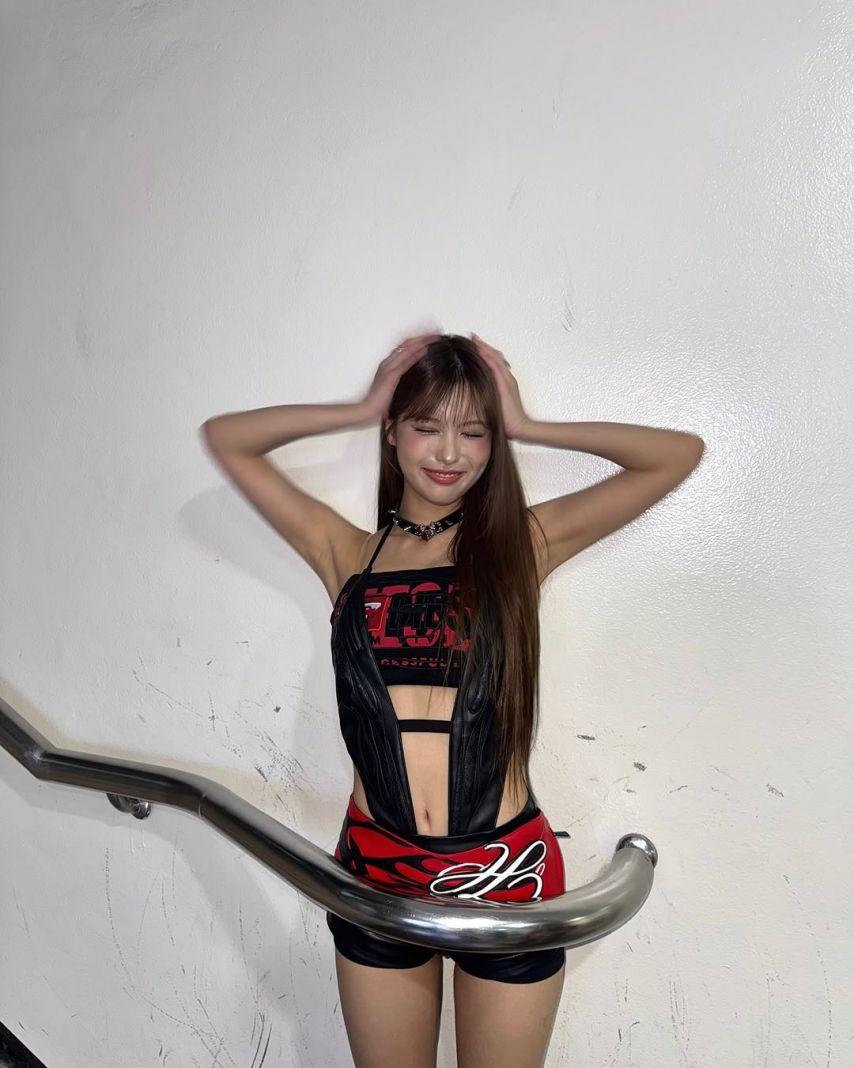 모모랜드 아인 SNS6