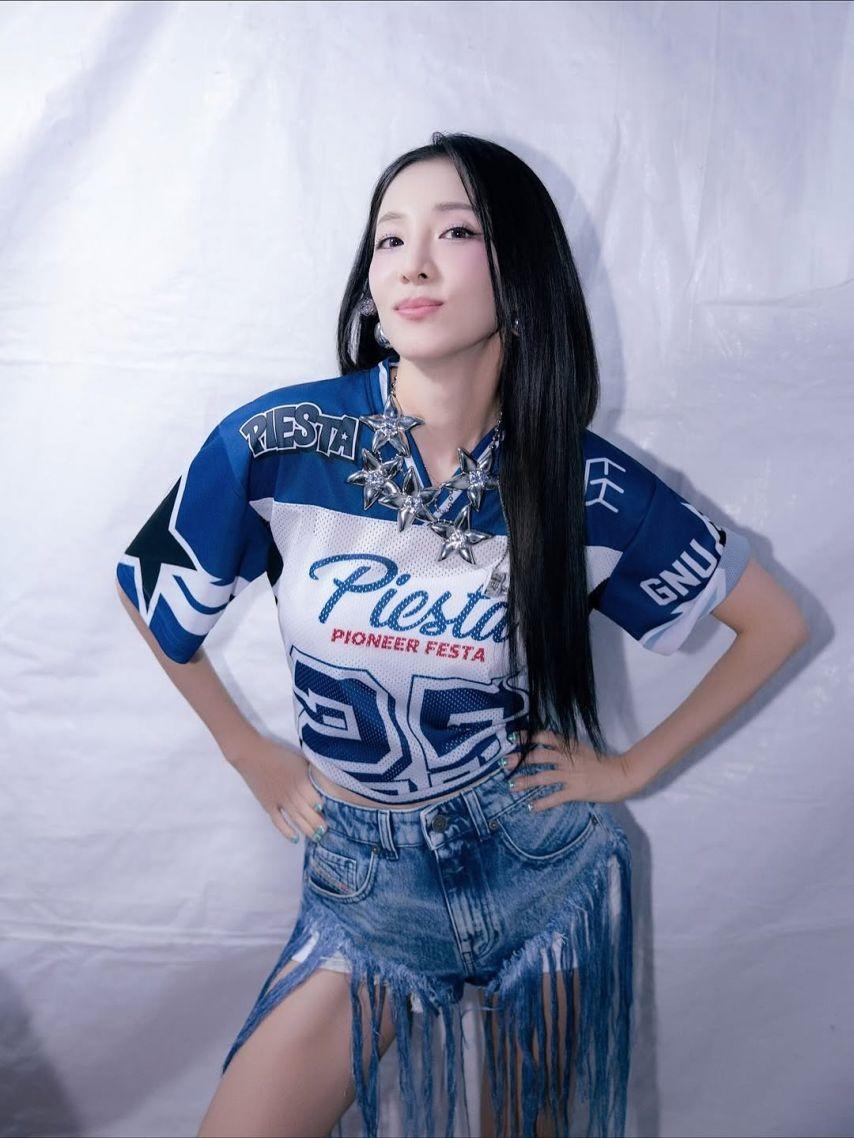 산다라 박7