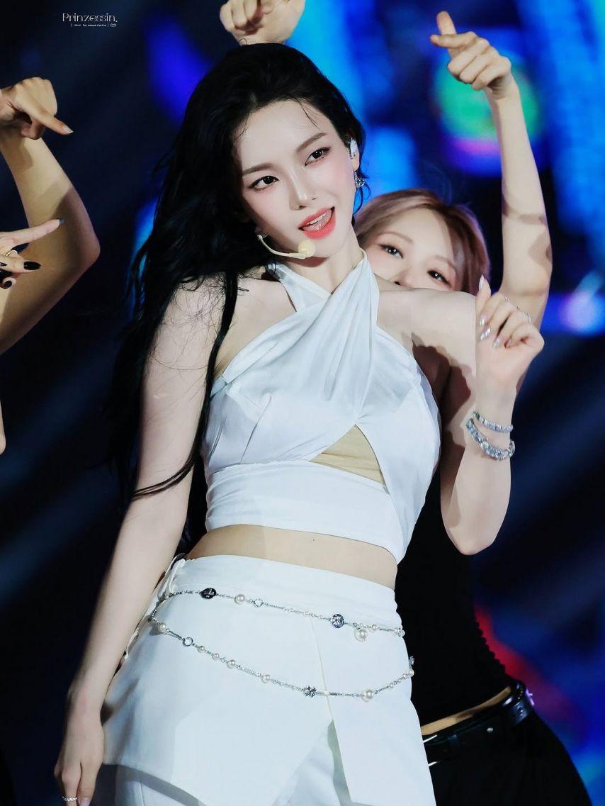 에스파 (aespa) 카리나15