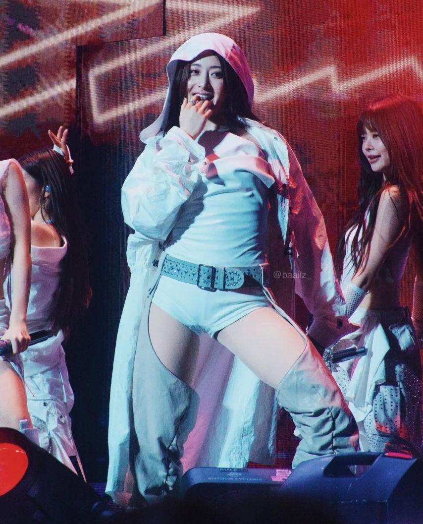 르세라핌 허윤진7
