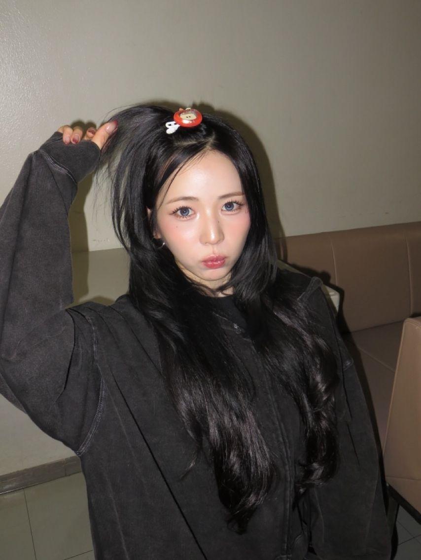 니쥬 (NiziU) 마야1
