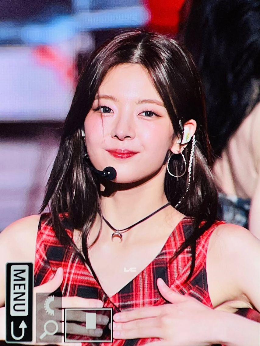 ITZY (있지) 리아9