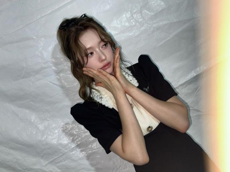 피프티피프티 하나, 문샤넬12