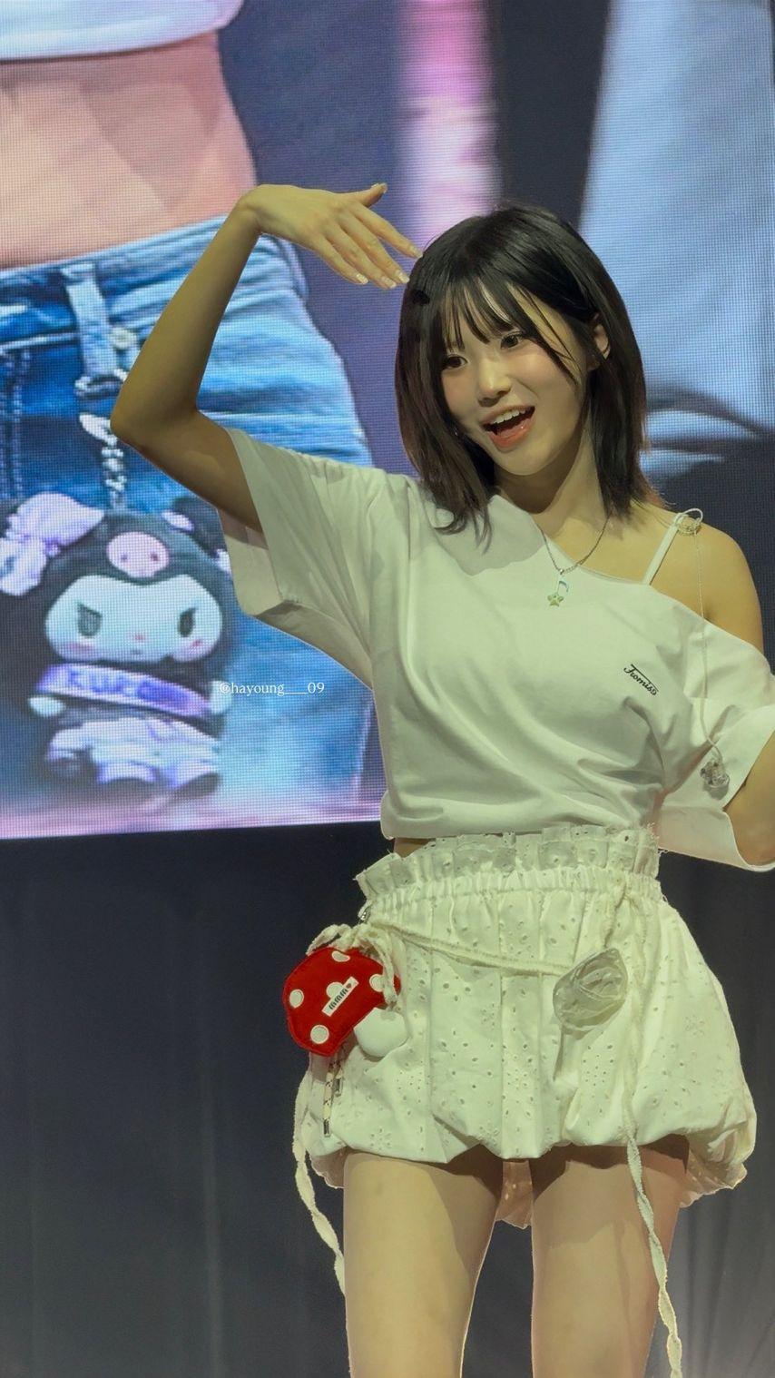프로미스나인 송하영5