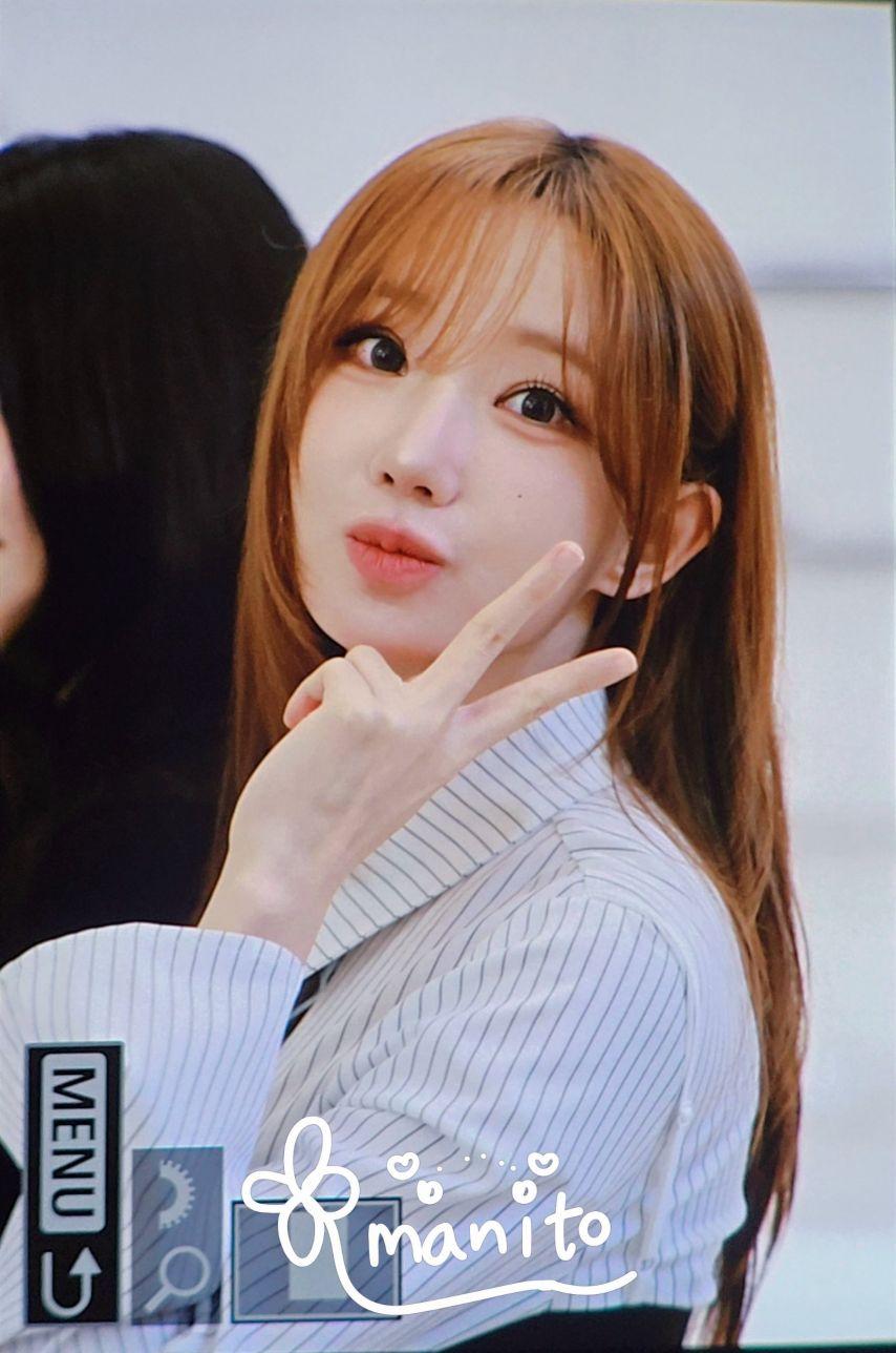 [QWER] 마젠타1