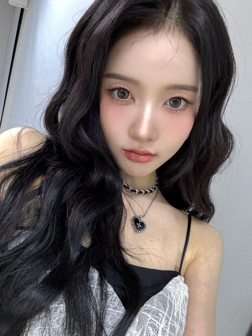 스테이씨 시은,  세은, 아이사0