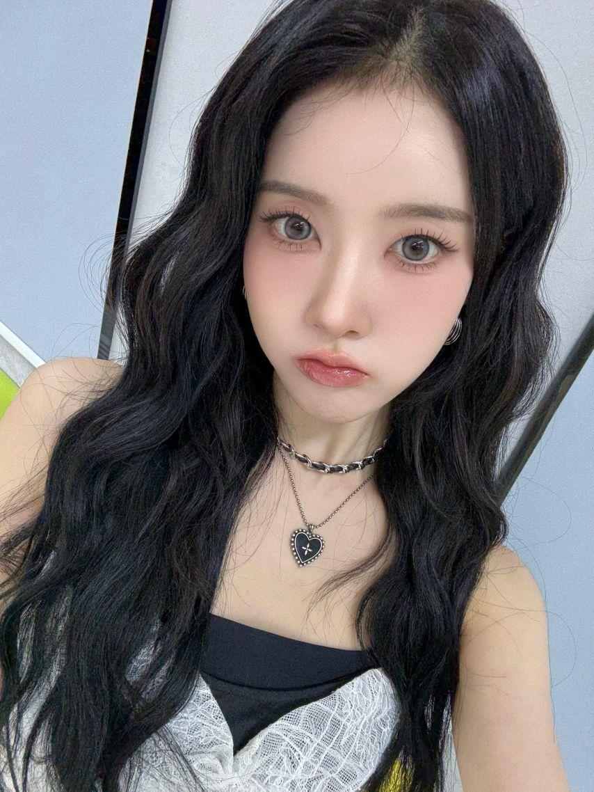 스테이씨 시은,  세은, 아이사3