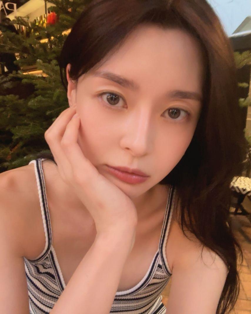권나라 인별1