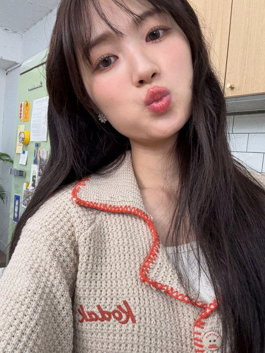 배우 김혜윤 인스타그램 업데이트.JPG1