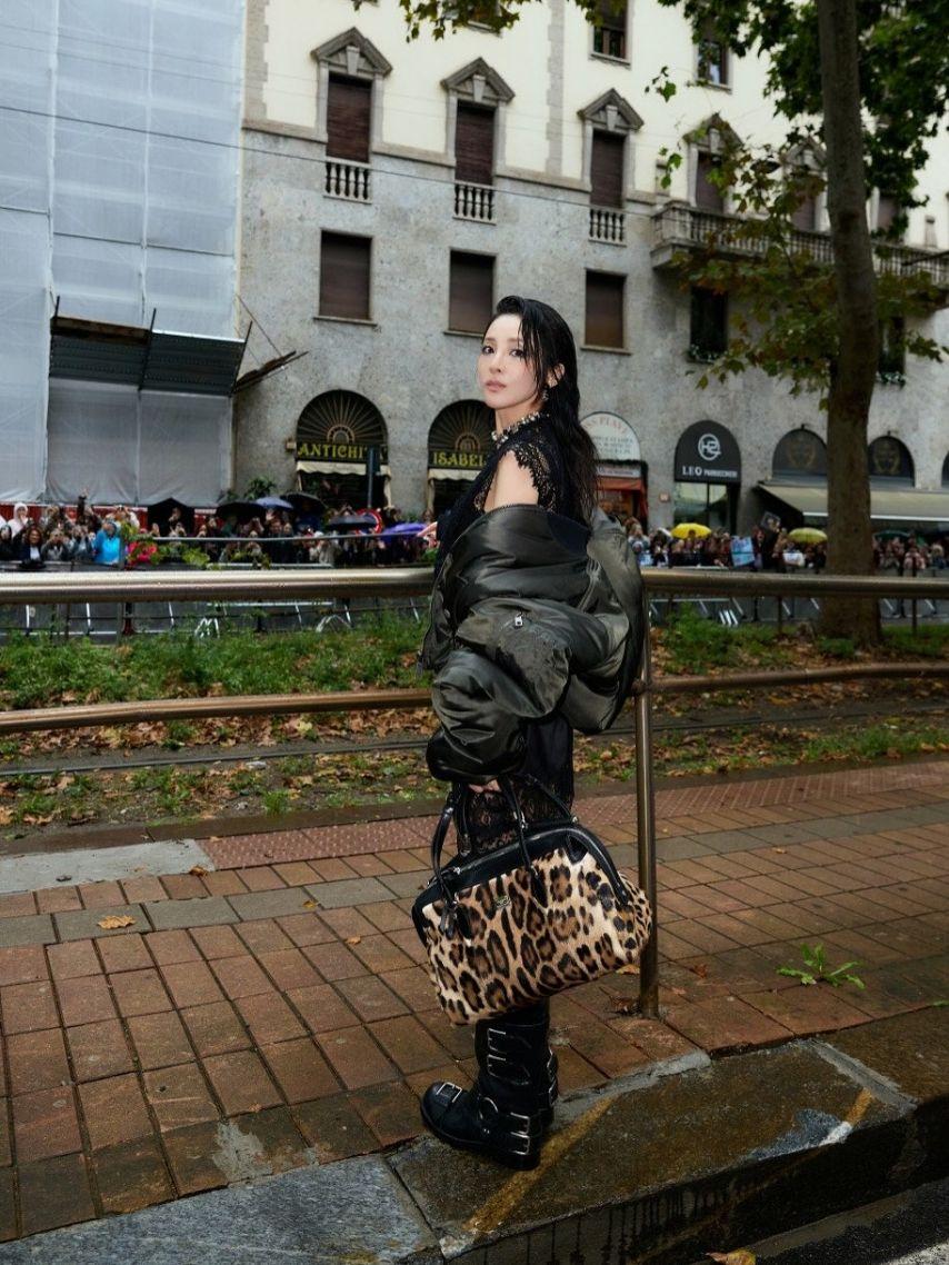 어제자 밀라노 패션위크 2NE1 산다라박 인스타그램.JPG7