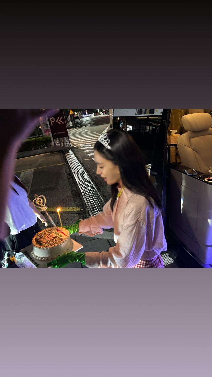 안은진1
