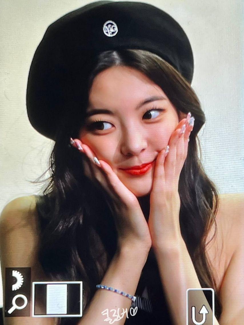 ITZY (있지) 리아0