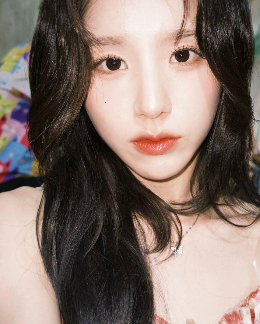 희진 ARTMS아르테미스 인별16