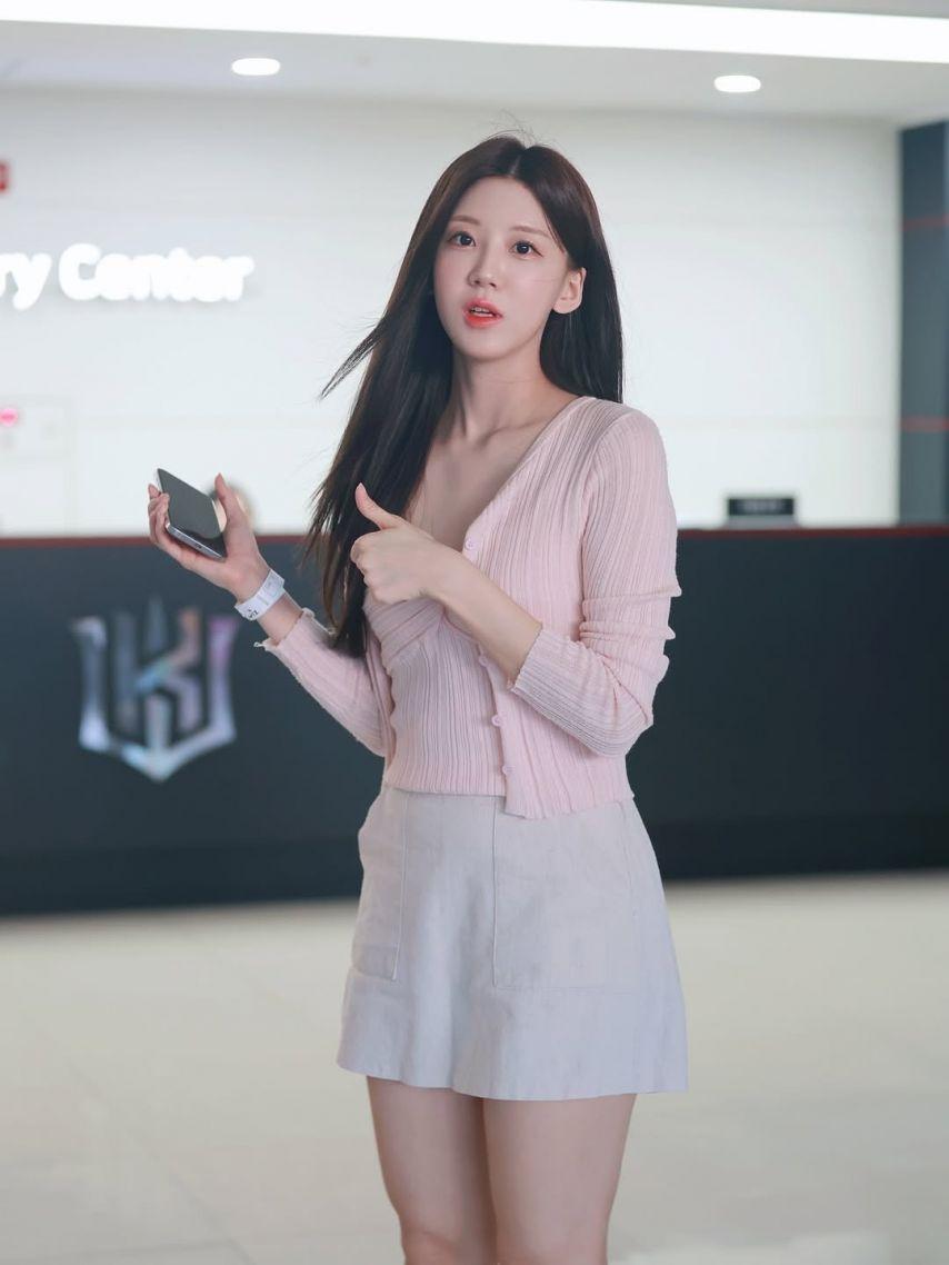 소이원 아나운서2