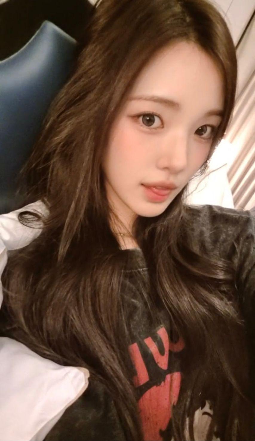 하츠투하츠 유하, 에이나0