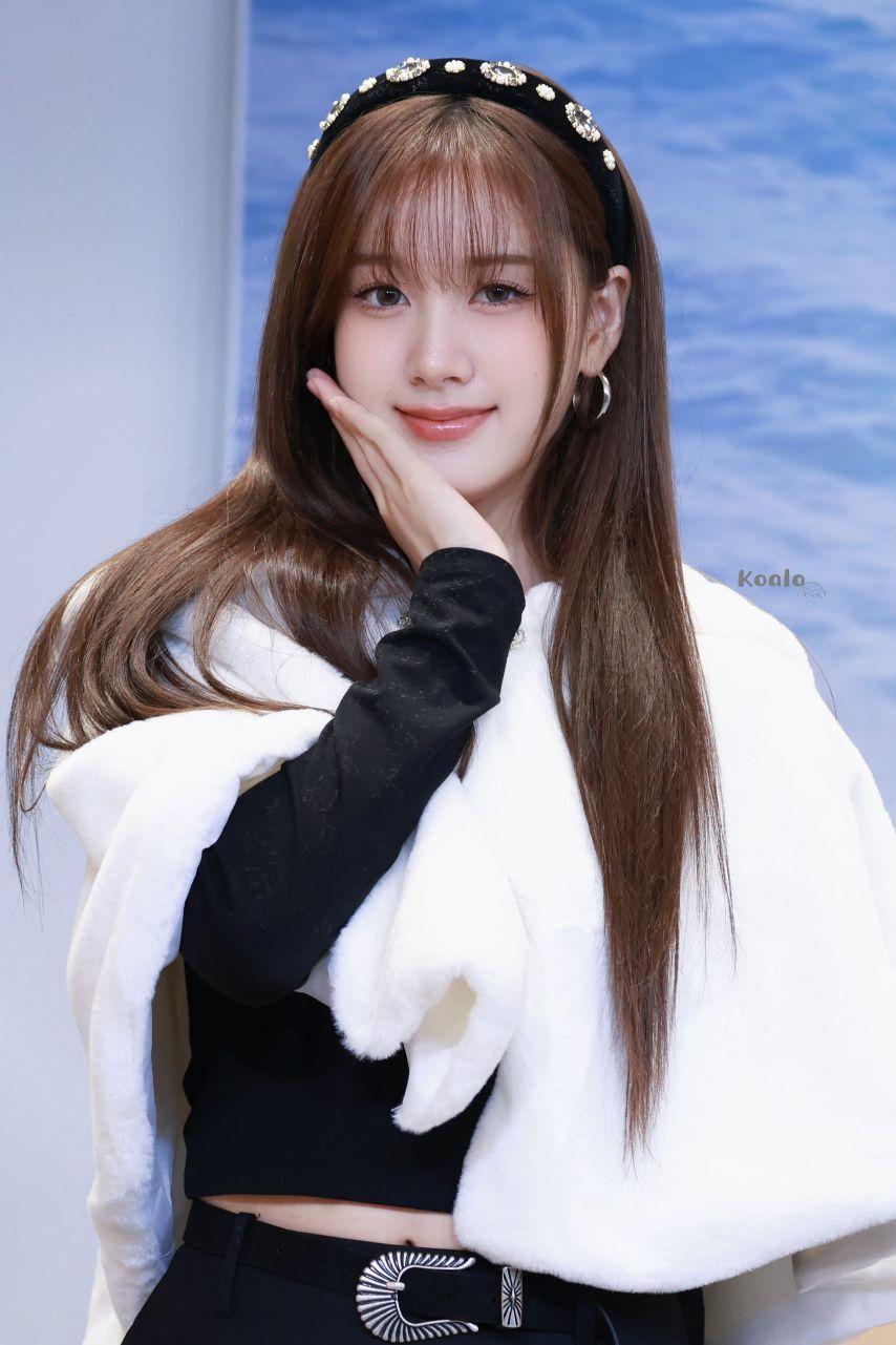 스테이씨 재이1