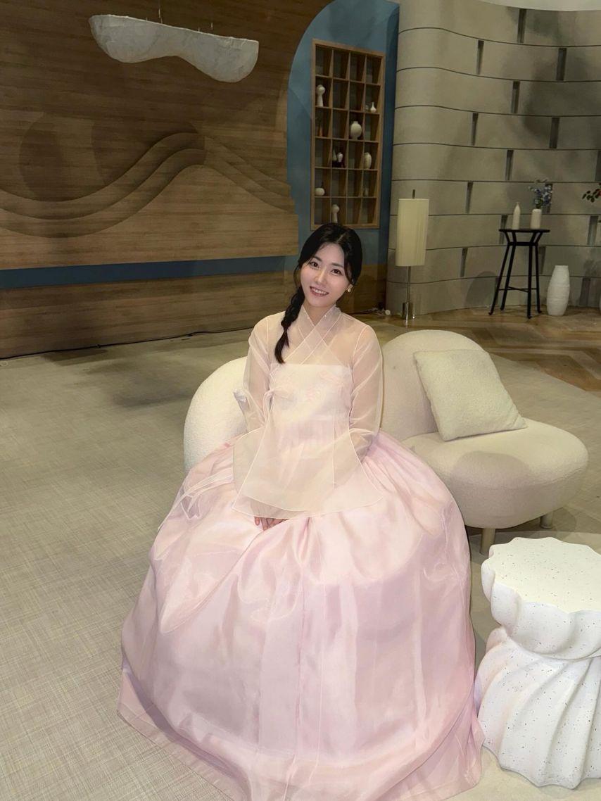 김규리 기상캐스터1