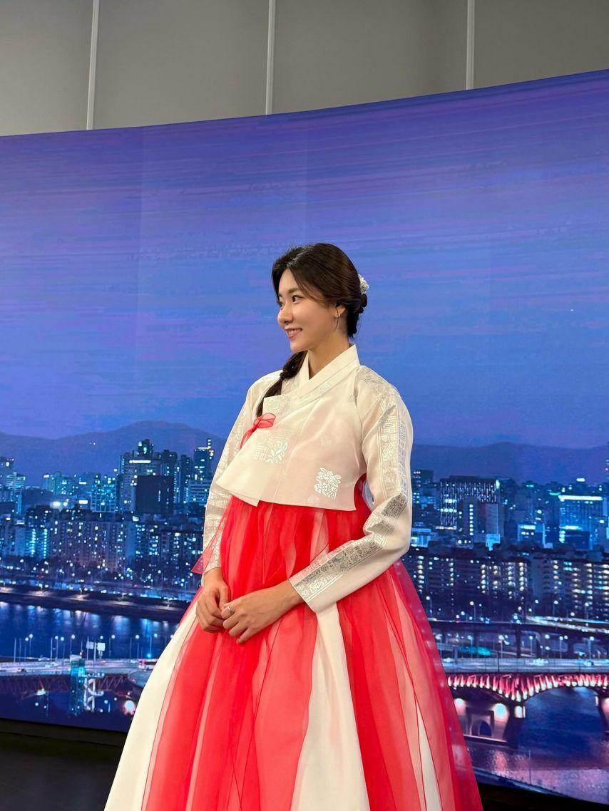김규리 기상캐스터3