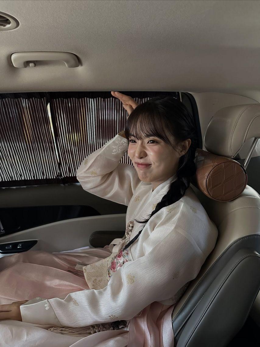 윤서아 인별10