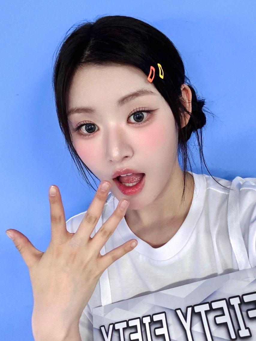 피프티피프티5