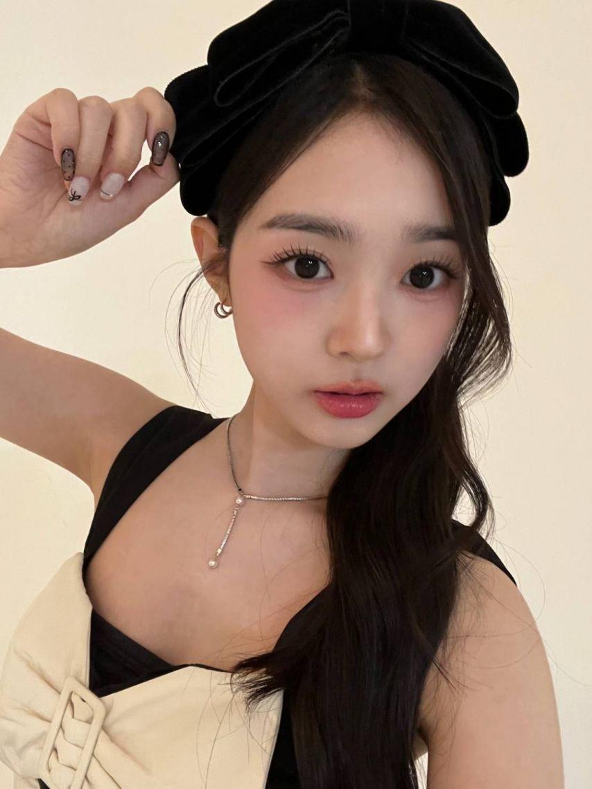 트리플에스 마유, 주빈, 수민, 니엔, 서연10
