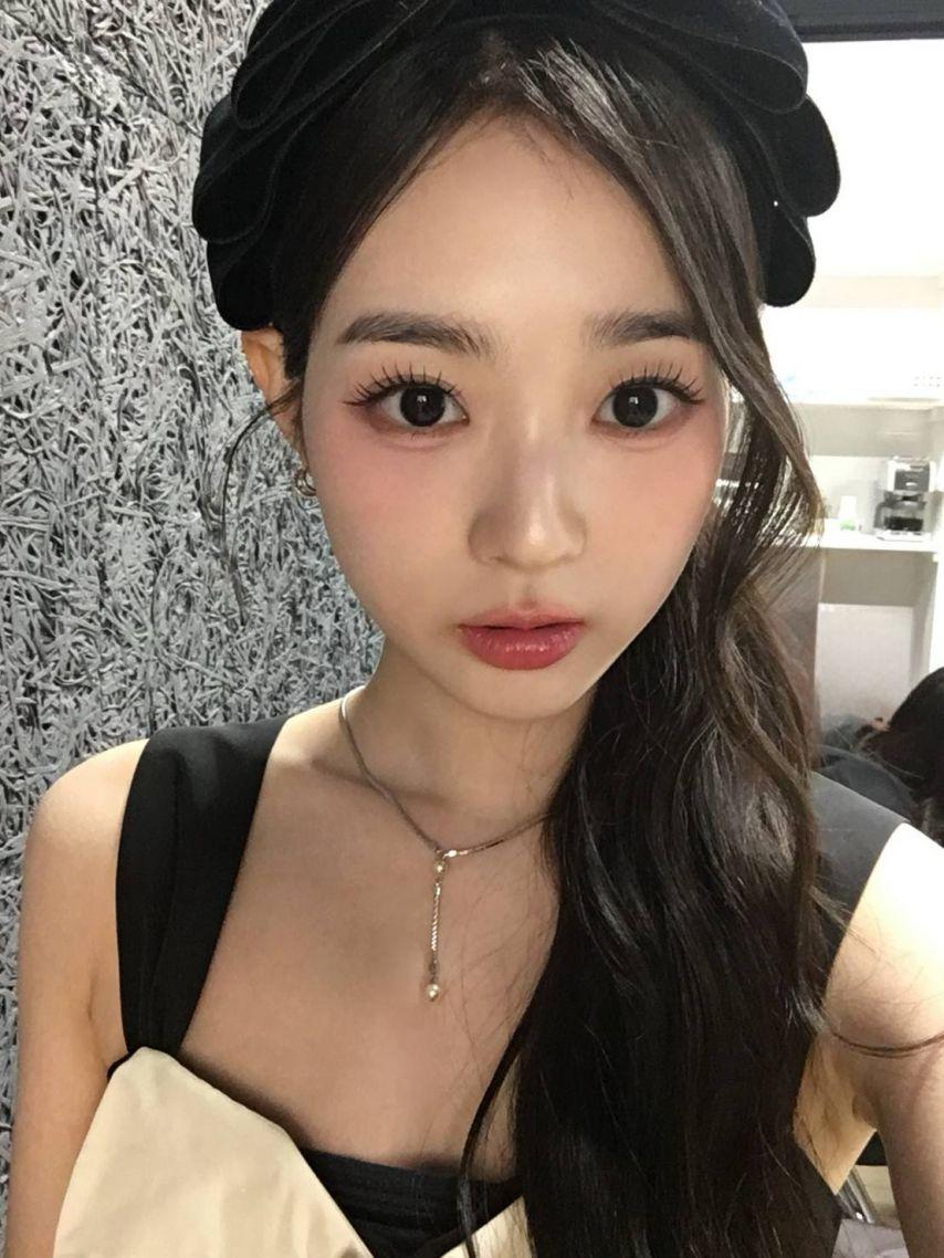 트리플에스 마유, 주빈, 수민, 니엔, 서연8