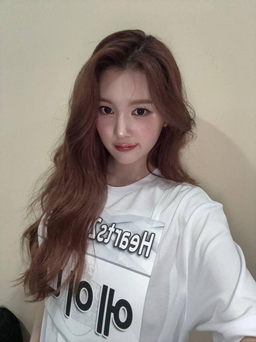 하츠투하츠, 에이나, 예온1
