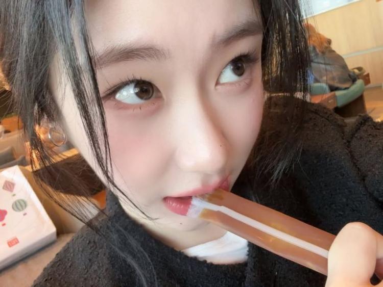 ITZY (있지) 채령1