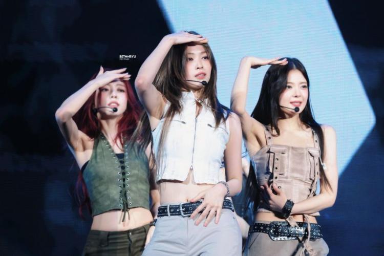 ITZY 류진9
