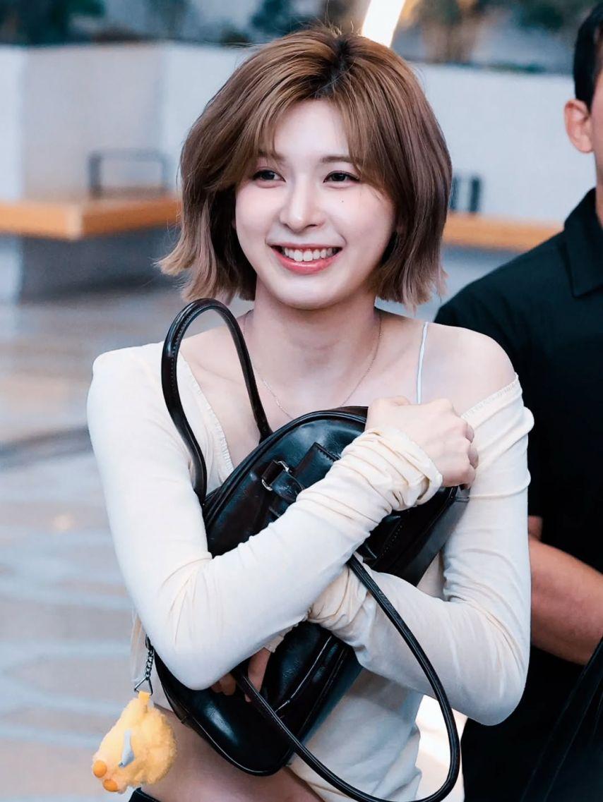 NMIXX (엔믹스) 배이9