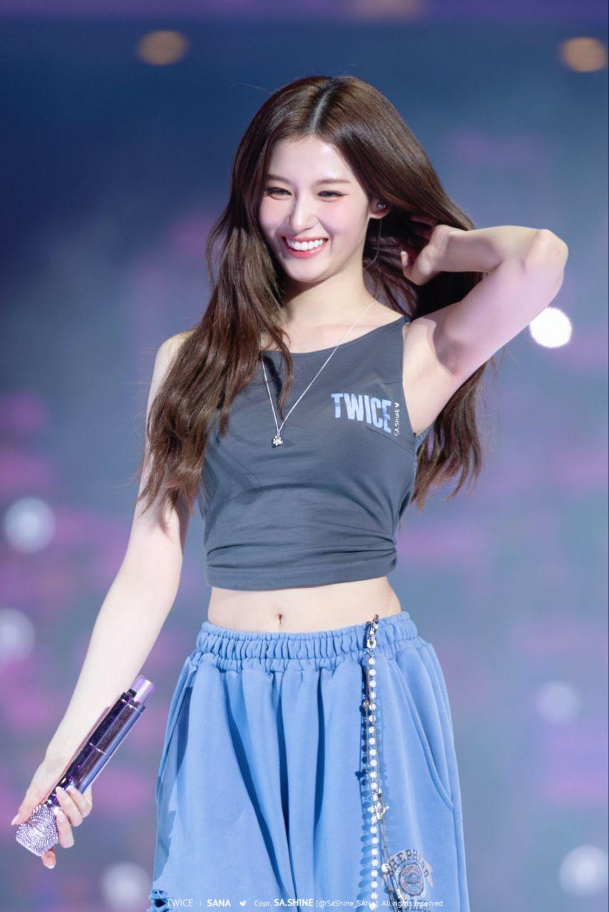 사나 모모 TWICE트와이스 251011 THIS IS FOR IN SINGAPORE D10