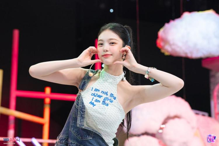 Hearts2Hearts (하츠투하츠) 이안7