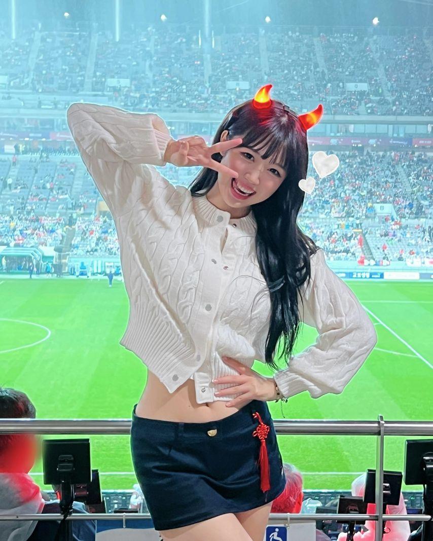 락킷걸 한이슬 SNS2