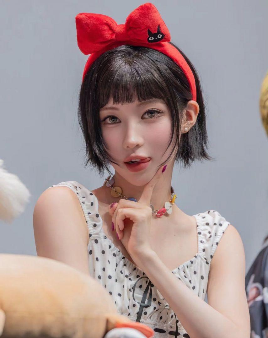 BABYMONSTER (베이비몬스터) 아사10