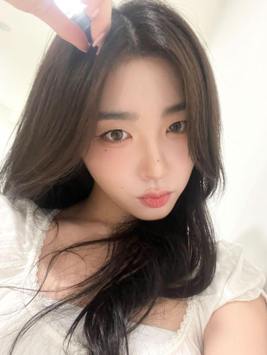 트리플에스 나경, 소현1