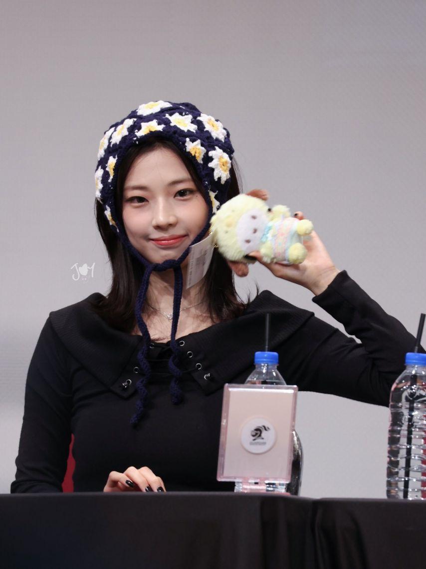 베이비몬스터 루카4