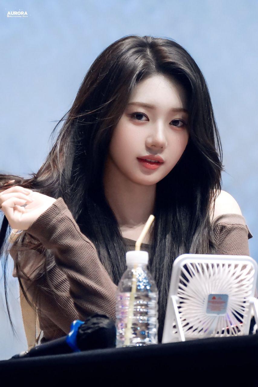 베이비몬스터 로라0
