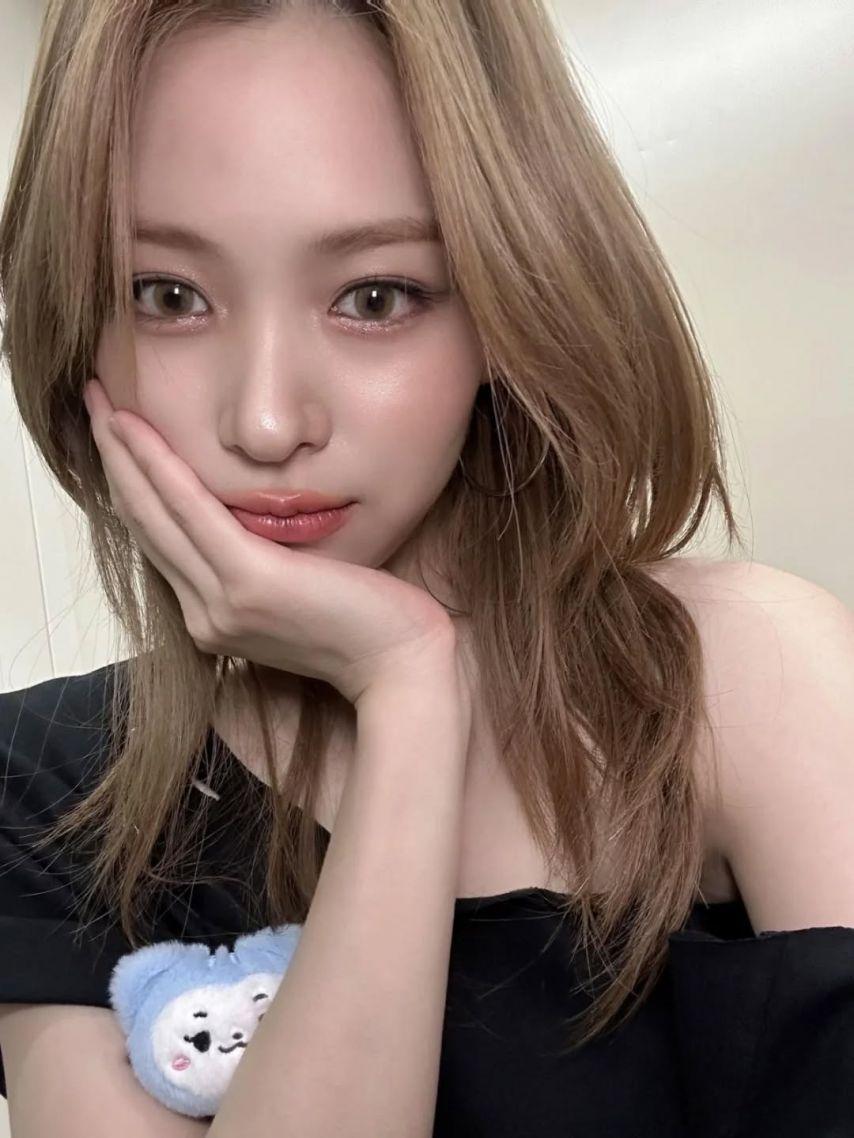 ITZY (있지) 류진0