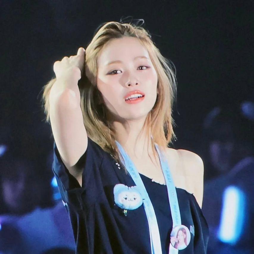 ITZY (있지) 류진4