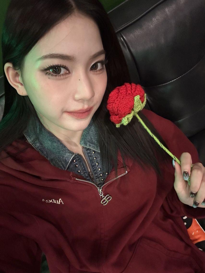 스테이씨 아이사 시은 수민0