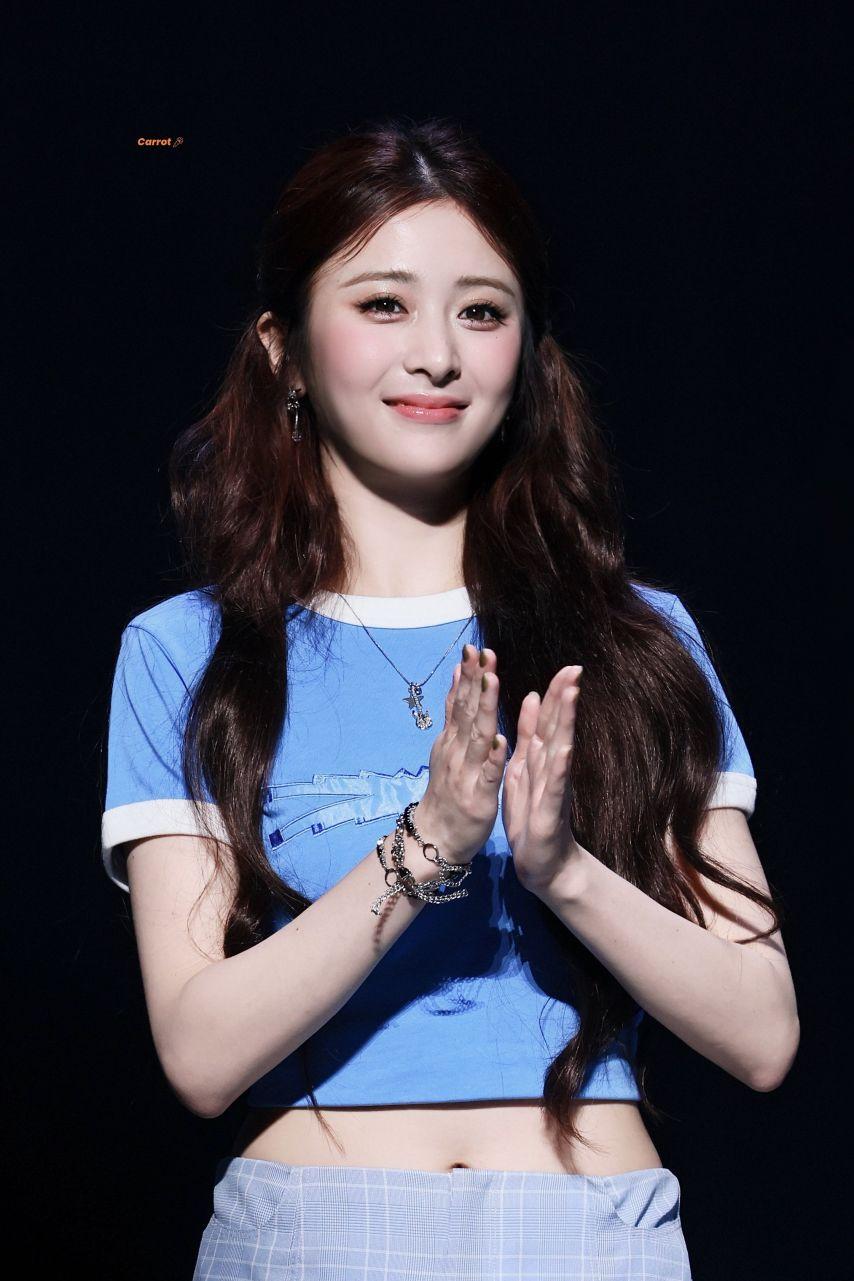 르세라핌 허윤진5