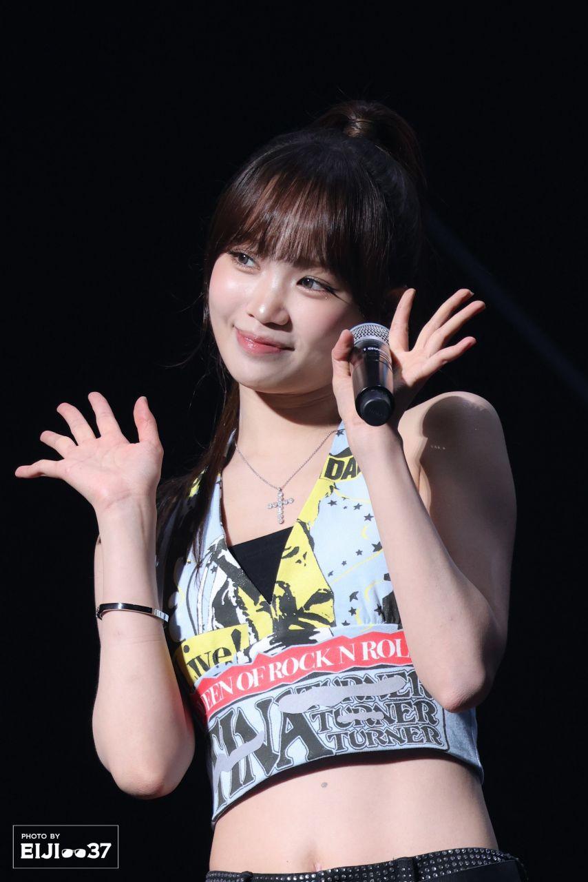 르세라핌 김채원4