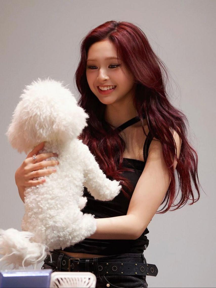 BABYMONSTER (베이비몬스터) 치키타0
