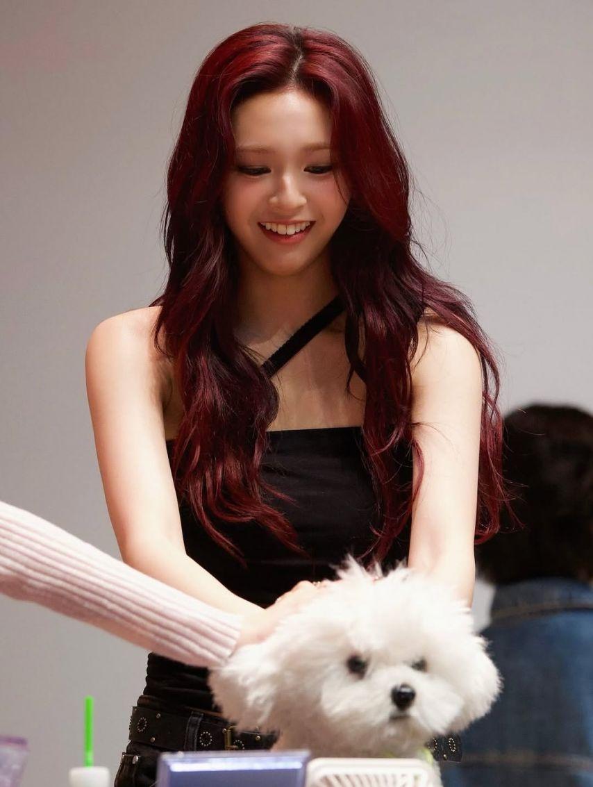 BABYMONSTER (베이비몬스터) 치키타1